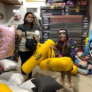 Ibu Ana & Anak